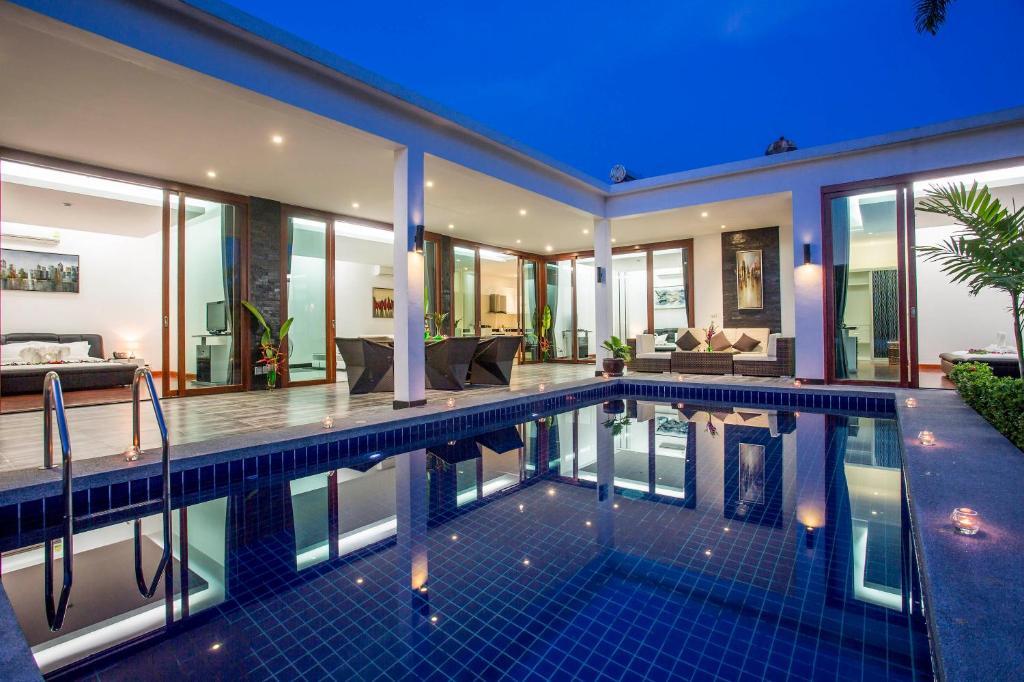 Lotus Villas & Resort HHQ Rum bild